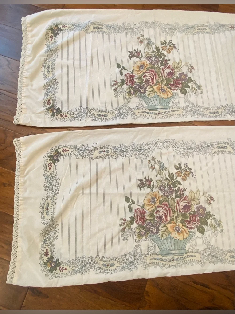 Vintage Set of King Louis Nichole pillowcases floral urn design & lace trim